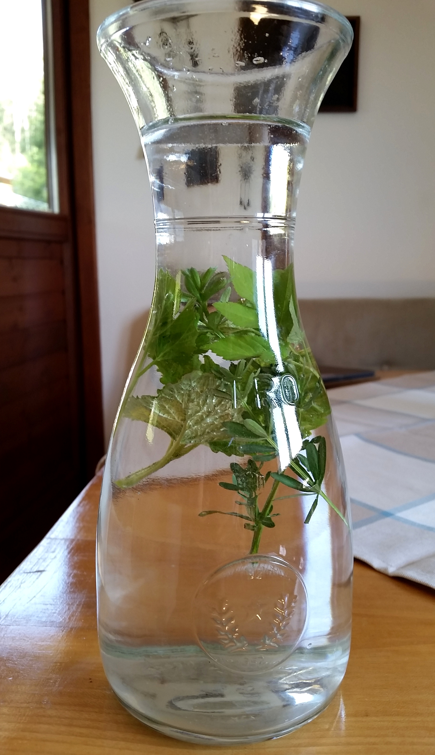 moderne vase oder zum trinken